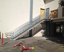 Supports, Stairs and Handrail